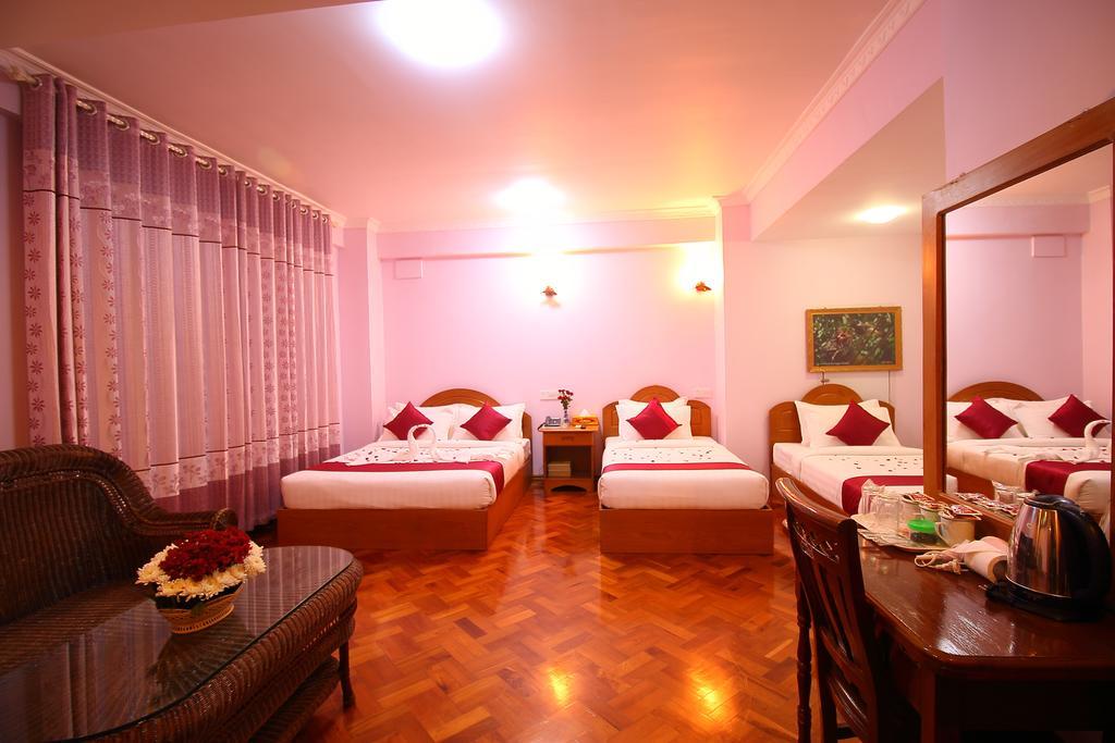 Hotel United Мандалей Екстериор снимка